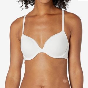 Calvin Klein Women's Constant Push Up Plunge Bra Size 36C - White